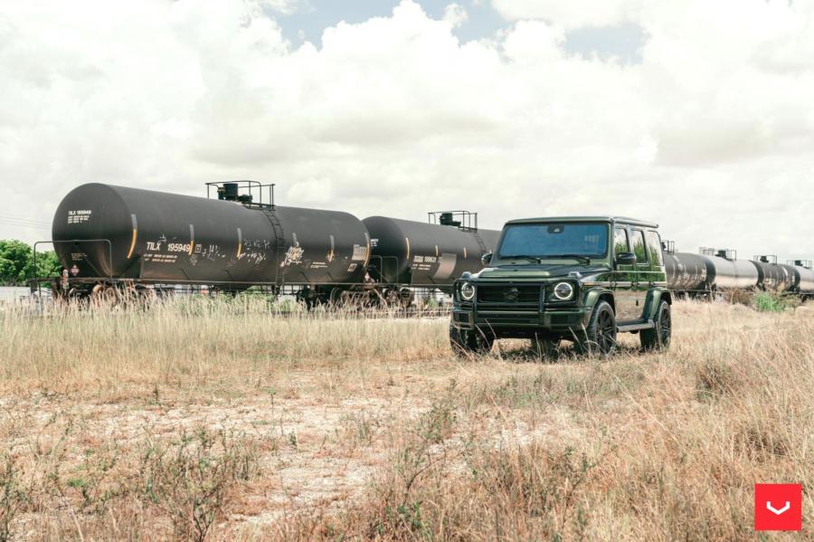  Mercedes-Benz G550 on Vossen Wheels (CV10) 2019 года  (фото 13 из 15)